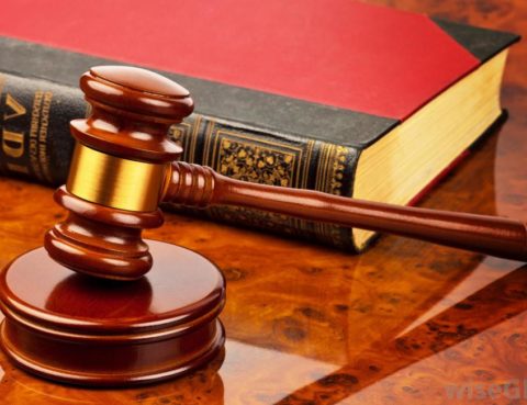 court-gavel-201708070945